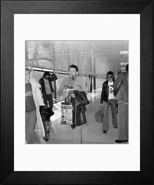 Framed Print : Jerry Lee Lewis at Heathrow Airport after a much-criticised British tour