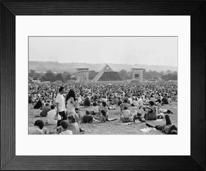 Framed Print : Glastonbury Festival, Pilton, Somerset. Picture shows scenes from the 1992 Framed Print : Glastonbury Festival, Pilton, Somerset. Picture shows scenes from the 1992