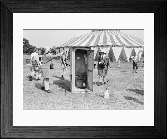 Framed Print : Glastonbury Festival, Pilton, Somerset. Picture shows scenes from the 1993 Framed Print : Glastonbury Festival, Pilton, Somerset. Picture shows scenes from the 1993