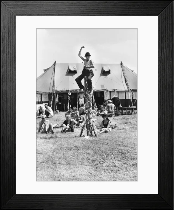 Framed Print : Glastonbury Festival, Pilton, Somerset. Picture shows scenes from the 1993 Framed Print : Glastonbury Festival, Pilton, Somerset. Picture shows scenes from the 1993