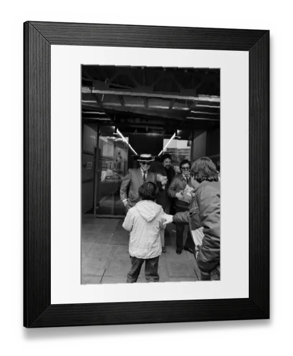Framed Print : Elton John leaving the TV-am studios. 4th April 1983 Framed Print : Elton John leaving the TV-am studios. 4th April 1983