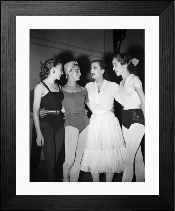 Framed Print : Rehearsal for ballet Giselle at the Mercury Theatre, London, Sunday 20th November 1949 Framed Print : Rehearsal for ballet Giselle at the Mercury Theatre, London, Sunday 20th November 1949