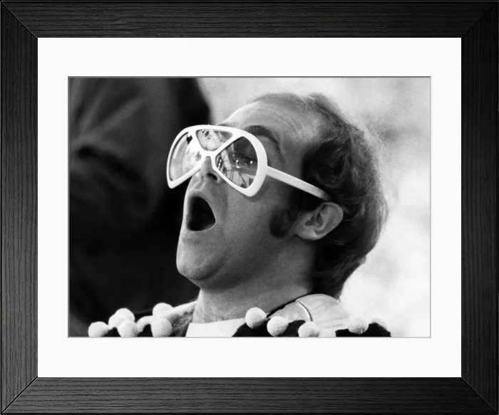 Framed Print : Elton John fans swarm in to Watfords Vicarage Road ground Framed Print : Elton John fans swarm in to Watfords Vicarage Road ground