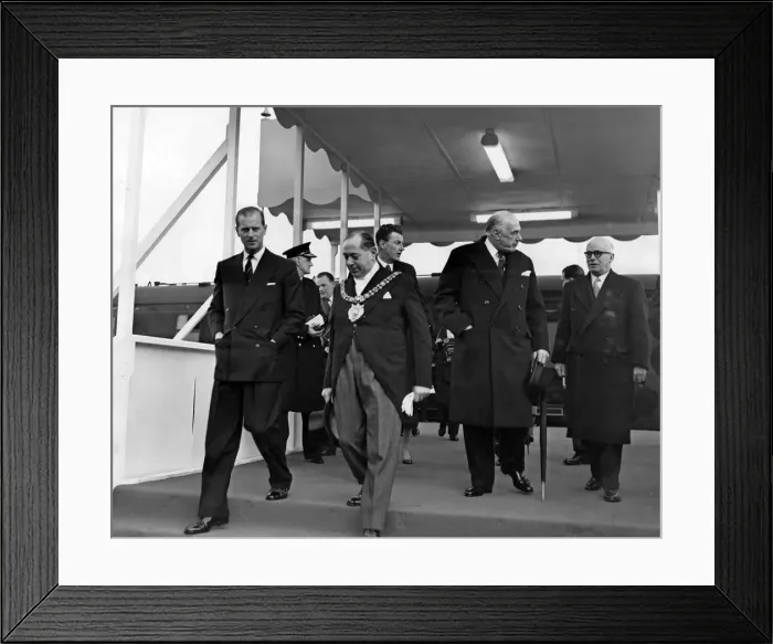 Framed Print : Prince Philip, Duke of Edinburgh visits the Transformer Factory, Wythenshawe Framed Print : Prince Philip, Duke of Edinburgh visits the Transformer Factory, Wythenshawe