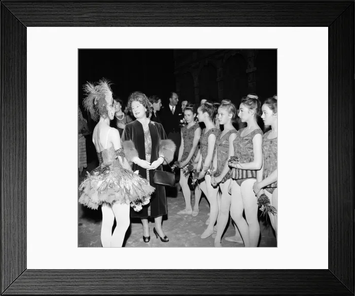 Framed Print : Queen Elizabeth, The Queen Mother, and Princess Margaret attend a gala charity matinee of Framed Print : Queen Elizabeth, The Queen Mother, and Princess Margaret attend a gala charity matinee of