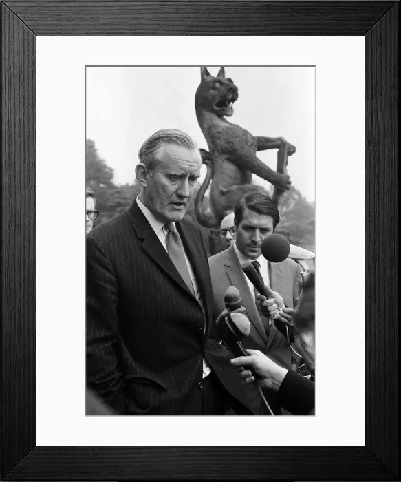 Framed Print : Prime Minister of Northern Ireland James Chichester-Clark holds a press conference Framed Print : Prime Minister of Northern Ireland James Chichester-Clark holds a press conference