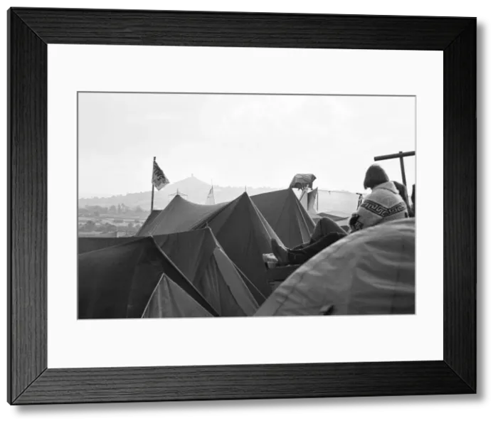 Framed Print : Glastonbury Festival, Pilton, Somerset. Picture shows scenes from the 1990 Framed Print : Glastonbury Festival, Pilton, Somerset. Picture shows scenes from the 1990