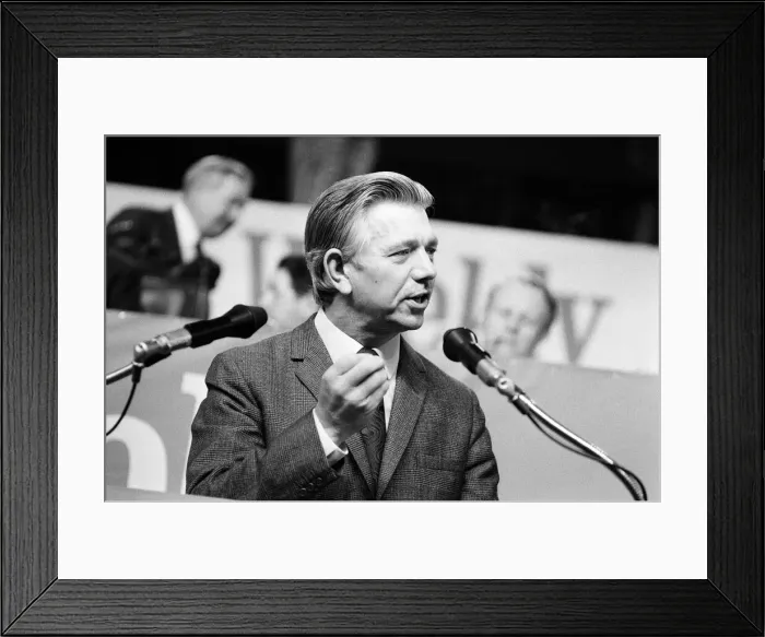 Framed Print : Jack Ashley speaking at the Labour Party Conference. 8th October 1971 Framed Print : Jack Ashley speaking at the Labour Party Conference. 8th October 1971