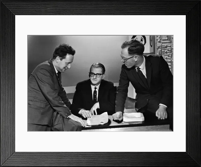 Framed Print : Robert Cant, in the middle, during TV University filming. 3rd September 1964 Framed Print : Robert Cant, in the middle, during TV University filming. 3rd September 1964