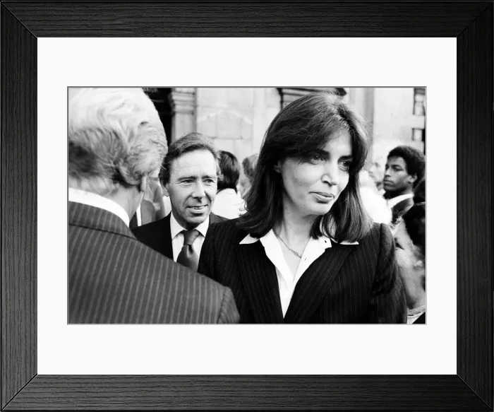 Framed Print : Memorial Service for Peter Sellers, actor and comedian, at St Martin-in-the-Fields Framed Print : Memorial Service for Peter Sellers, actor and comedian, at St Martin-in-the-Fields