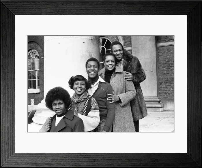 Framed Print : Weekend Television new series The Fosters'rehearsals Framed Print : Weekend Television new series The Fosters'rehearsals