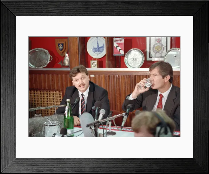 Framed Print : Michael Knighton first came to the attention of the public in August 1989