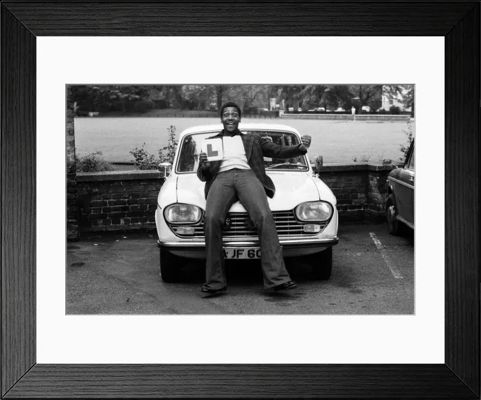 Framed Print : Comedian Lenny Henry, 18, who stars in The Fosters Framed Print : Comedian Lenny Henry, 18, who stars in The Fosters