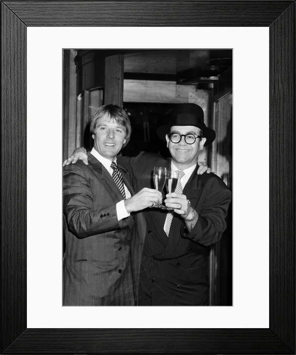 Framed Print : Elton John presents Watford FCs new manager, Dave Bassett, at a London reception Framed Print : Elton John presents Watford FCs new manager, Dave Bassett, at a London reception