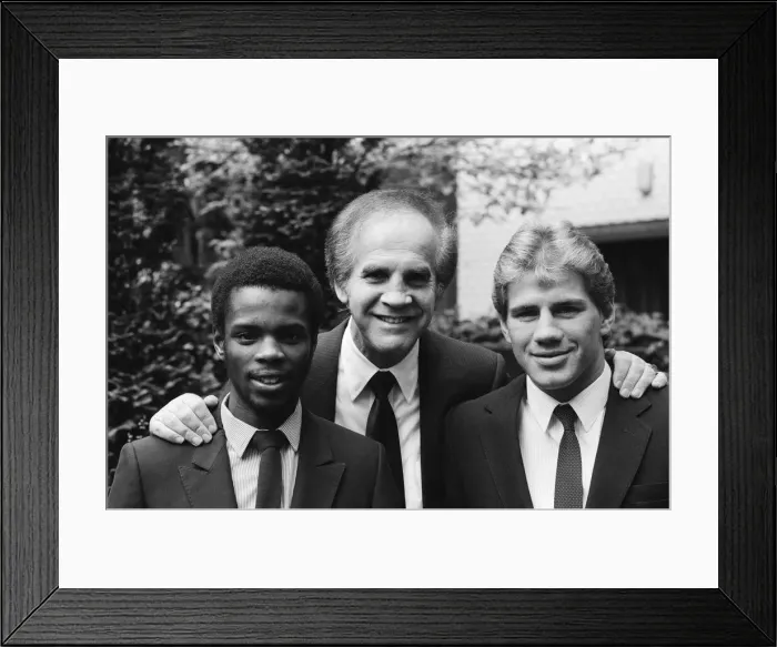 Framed Print : Duke McKenzie, MBE, born 5 May 1963 is a British former professional boxer who competed Framed Print : Duke McKenzie, MBE, born 5 May 1963 is a British former professional boxer who competed