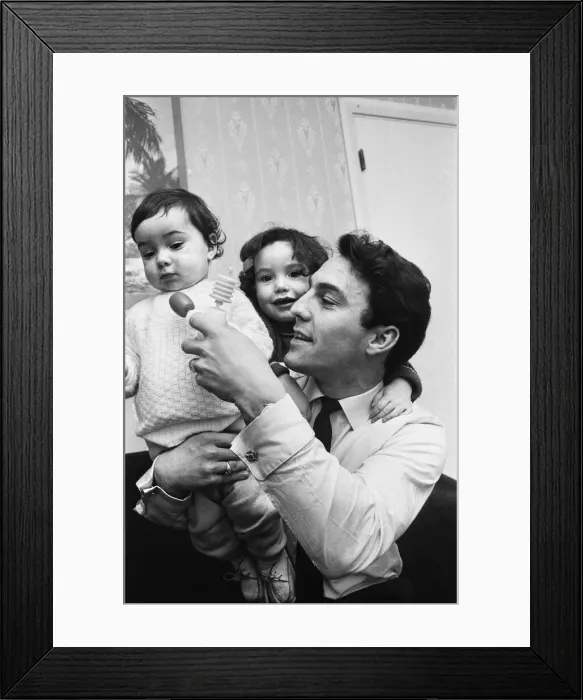 Framed Print : Jimmy Greaves with his son Danny and daughter Mitzi. 2nd February 1964 Framed Print : Jimmy Greaves with his son Danny and daughter Mitzi. 2nd February 1964