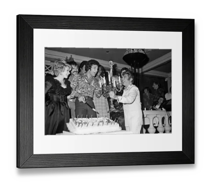 Framed Print : Tom Jones birthday party in Las Vegas with guests Liberace, Sonny Bono, Dionne Warwick Framed Print : Tom Jones birthday party in Las Vegas with guests Liberace, Sonny Bono, Dionne Warwick