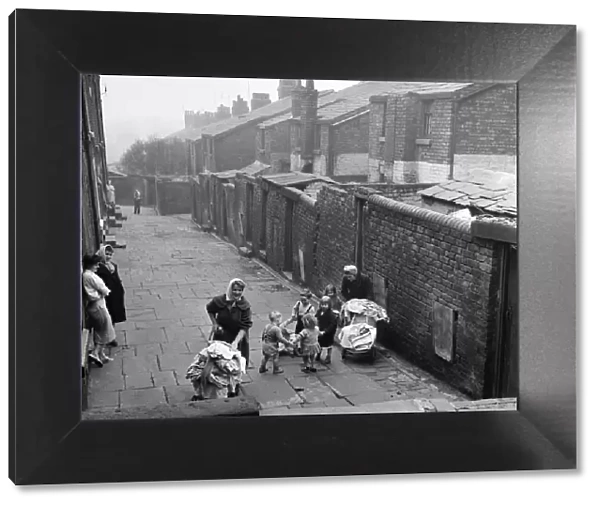 Slum housing in Everton, Liverpool. 3rd April 1960