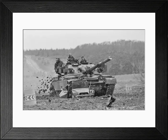 Framed Print : Anneka Rice, Television presenter pictured filming the BBC Television Programme Framed Print : Anneka Rice, Television presenter pictured filming the BBC Television Programme