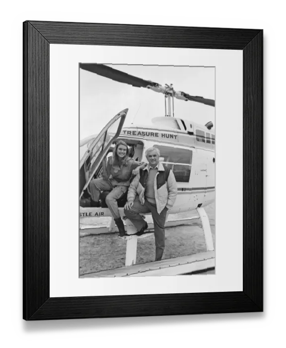 Framed Print : Anneka Rice, pictured in the television helicopter, near Blackfriars in London Framed Print : Anneka Rice, pictured in the television helicopter, near Blackfriars in London