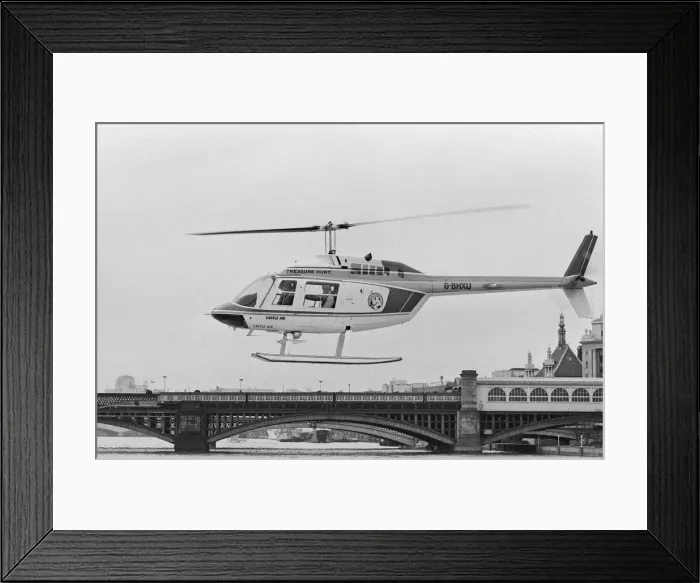 Framed Print : Anneka Rice, pictured in the television helicopter, near Blackfriars in London Framed Print : Anneka Rice, pictured in the television helicopter, near Blackfriars in London