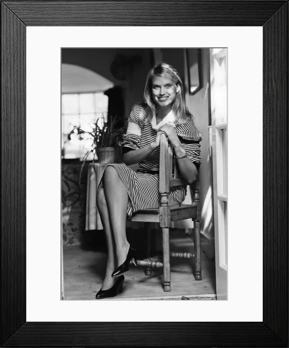 Framed Print : Anneka Rice, Television presenter, pictured at home in Barnes, South West London Framed Print : Anneka Rice, Television presenter, pictured at home in Barnes, South West London