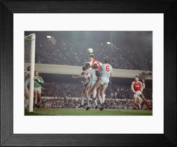 Framed Print : Arsenal 0 v 0 Liverpool, Littlewoods League Cup 3rd round (replay) at Highbury Framed Print : Arsenal 0 v 0 Liverpool, Littlewoods League Cup 3rd round (replay) at Highbury