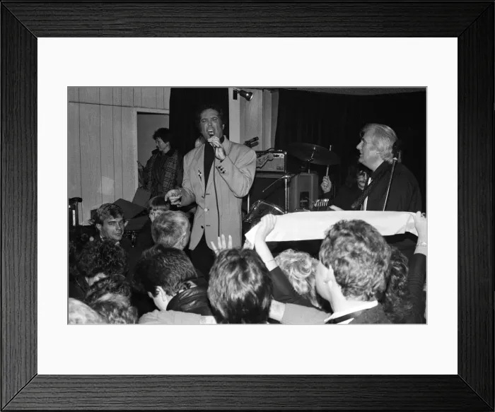Framed Print : Tom Jones back home in Pontypridd, Wales. 2nd December 1987 Framed Print : Tom Jones back home in Pontypridd, Wales. 2nd December 1987