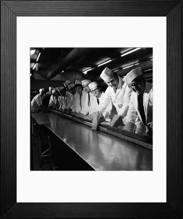 Framed Print : 40-foot loaf baked at Hintons supermarket. 1971 Framed Print : 40-foot loaf baked at Hintons supermarket. 1971