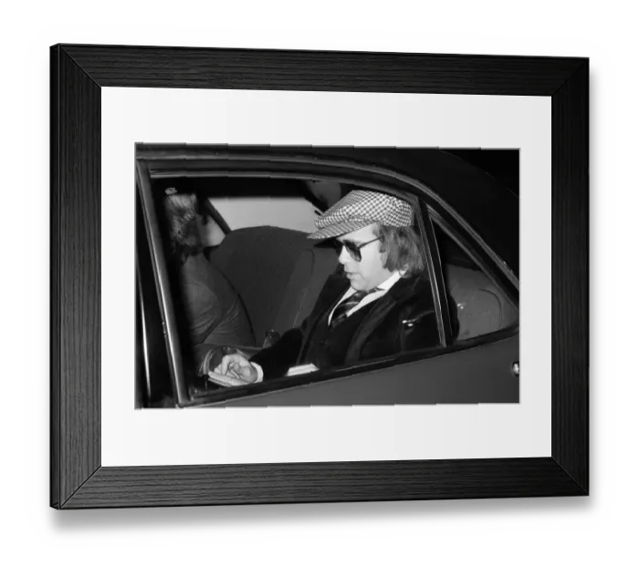 Framed Print : Elton John, the pop superstar who is chairman of Watford Football Club Framed Print : Elton John, the pop superstar who is chairman of Watford Football Club