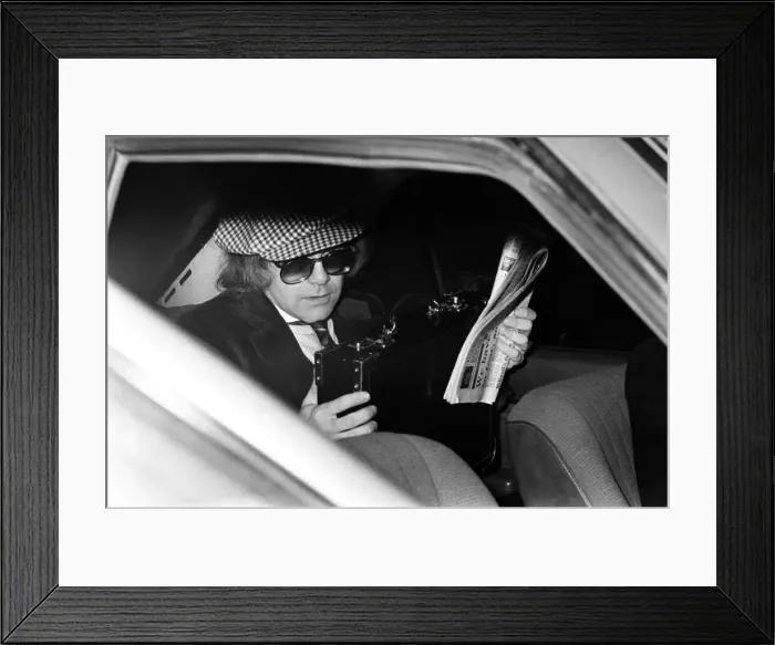 Framed Print : Elton John, the pop superstar who is chairman of Watford Football Club Framed Print : Elton John, the pop superstar who is chairman of Watford Football Club