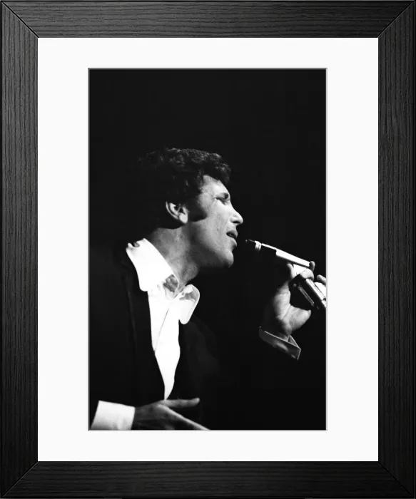 Framed Print : Tom Jones gets the audience dancing on the tables at the Copacabana nightclub, New York Framed Print : Tom Jones gets the audience dancing on the tables at the Copacabana nightclub, New York