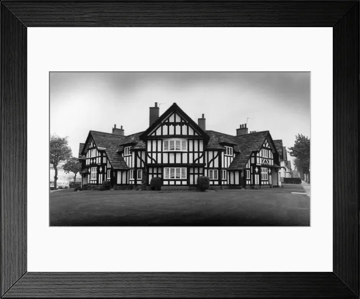 Framed Print : Housing, Port Sunlight, Merseyside, 30th April 1988 Framed Print : Housing, Port Sunlight, Merseyside, 30th April 1988