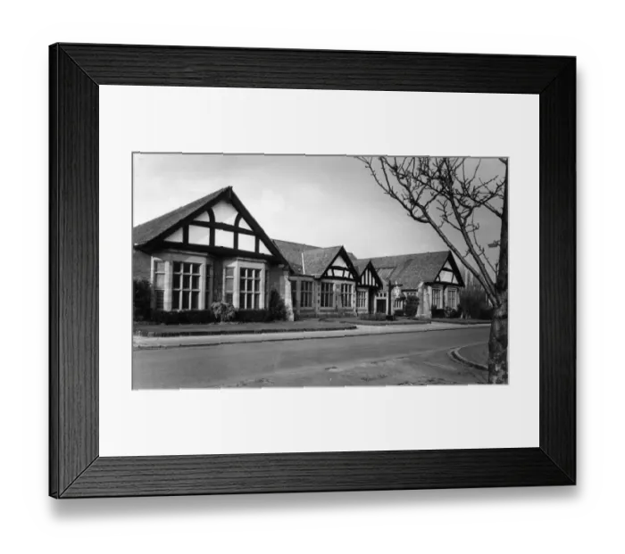 Framed Print : Hulme Hall, Port Sunlight, Merseyside, 15th February 1978 Framed Print : Hulme Hall, Port Sunlight, Merseyside, 15th February 1978