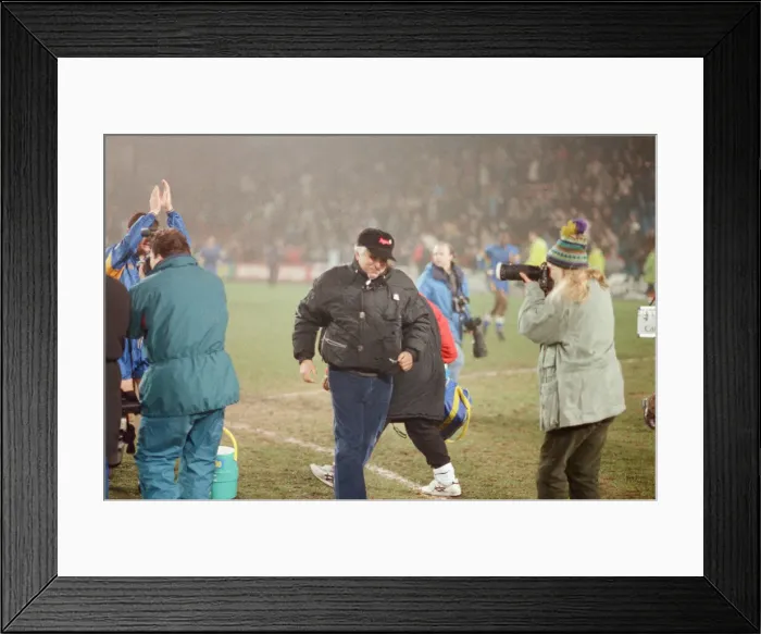 Framed Print : Wimbledon verses Aston Villa. FA Cup 4th Round replay at Selhurst Park