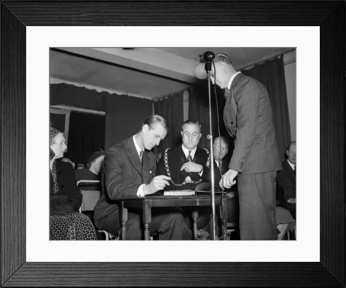 Framed Print : Prince Philip, Duke of Edinburgh at Hillfields, Bristol, pictured at a signing