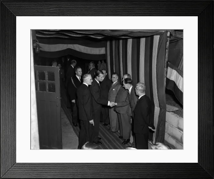 Framed Print : Prince Philip, Duke of Edinburgh at Hillfields, Bristol Framed Print : Prince Philip, Duke of Edinburgh at Hillfields, Bristol