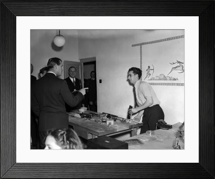 Framed Print : Prince Philip, Duke of Edinburgh at Hillfields, Bristol Framed Print : Prince Philip, Duke of Edinburgh at Hillfields, Bristol