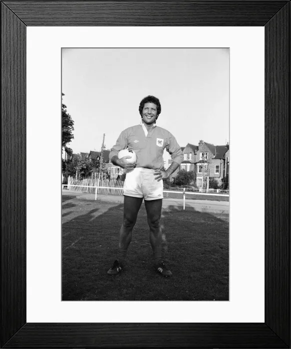Framed Print : Tom Jones, in full rugby strip, at London Welsh Rugby Club. 5th September 1983