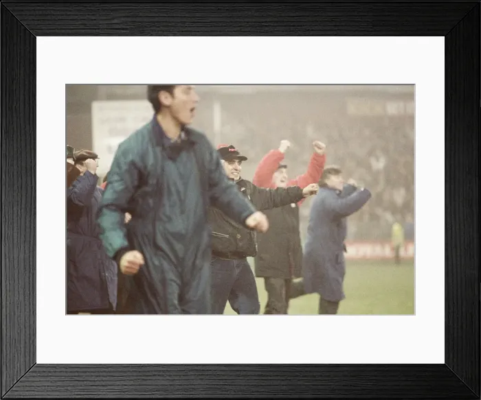 Framed Print : Wimbledon verses Aston Villa. FA Cup 4th Round replay at Selhurst Park Framed Print : Wimbledon verses Aston Villa. FA Cup 4th Round replay at Selhurst Park