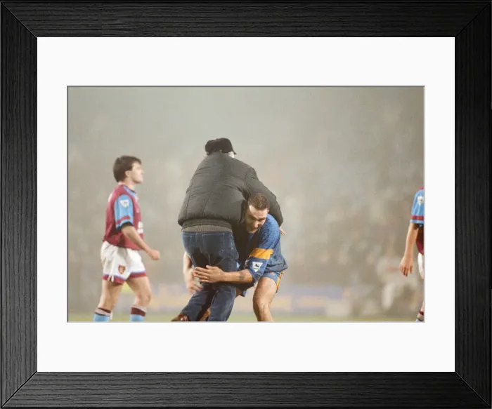 Framed Print : Wimbledon verses Aston Villa. FA Cup 4th Round replay at Selhurst Park