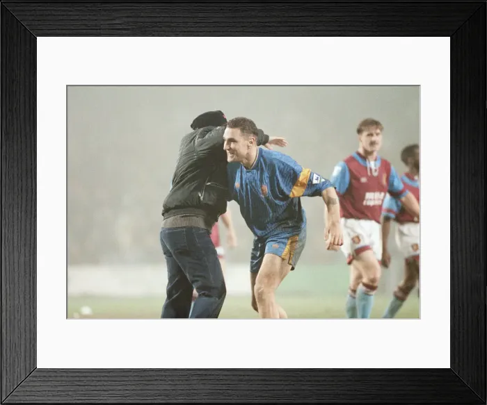 Framed Print : Wimbledon verses Aston Villa. FA Cup 4th Round replay at Selhurst Park Framed Print : Wimbledon verses Aston Villa. FA Cup 4th Round replay at Selhurst Park