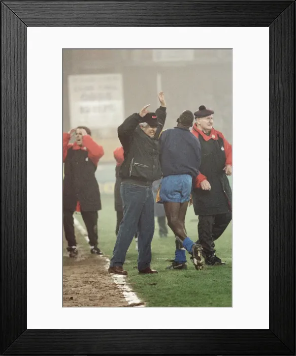 Framed Print : Wimbledon verses Aston Villa. FA Cup 4th Round replay at Selhurst Park
