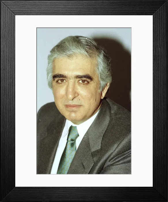 Framed Print : Sam Hammam, chairman of Wimbledon Football Club. Picture taken 8th December Framed Print : Sam Hammam, chairman of Wimbledon Football Club. Picture taken 8th December