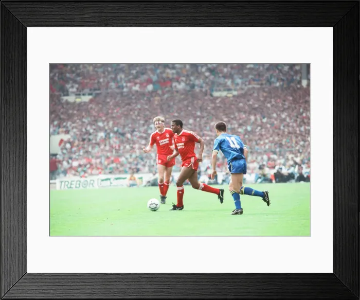 Framed Print : Liverpool verses Wimbledon. FA Cup final at Wembley Stadium