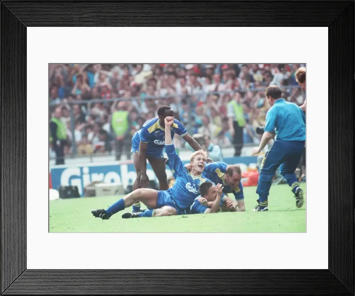 Framed Print : Liverpool verses Wimbledon. FA Cup final at Wembley Stadium