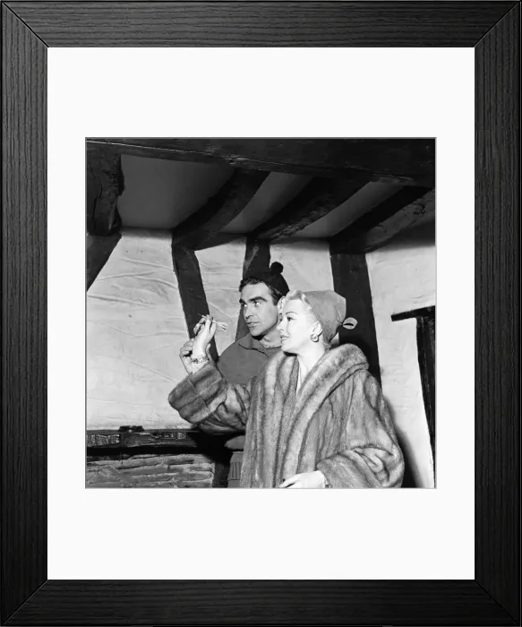 Framed Print : Lana Turner on the set of her new film Another Time Framed Print : Lana Turner on the set of her new film Another Time
