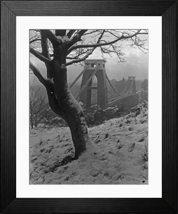 Framed Print : A snowy view of Clifton suspension bridge on New Years Day 1962. 1st January 1962 Framed Print : A snowy view of Clifton suspension bridge on New Years Day 1962. 1st January 1962