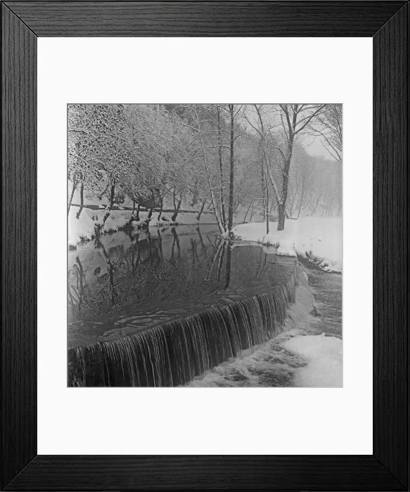 Framed Print : Snuff Mills park under a blanket of snow 4th January 1963 Framed Print : Snuff Mills park under a blanket of snow 4th January 1963