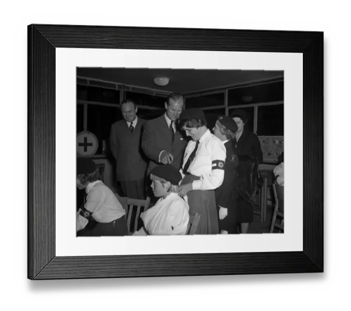 Framed Print : Prince Philip, Duke of Edinburgh at Lockleaze School (Wheatsheaf Club), Bristol Framed Print : Prince Philip, Duke of Edinburgh at Lockleaze School (Wheatsheaf Club), Bristol